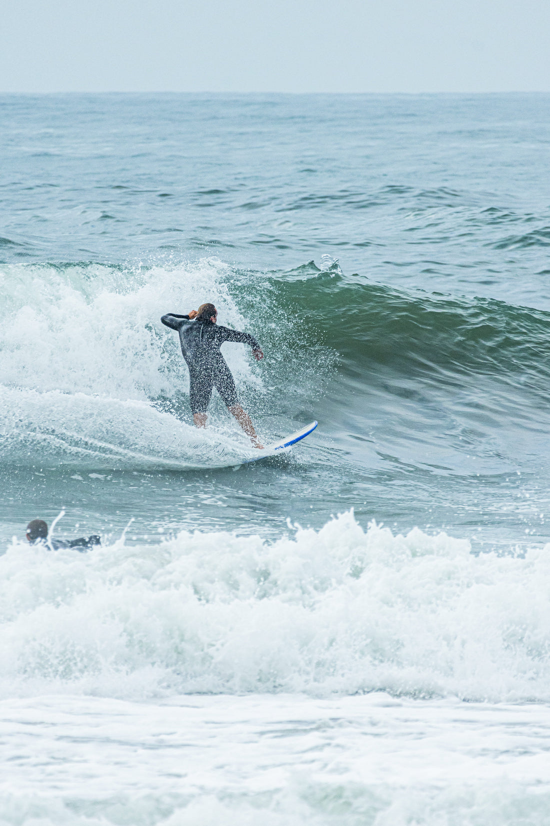 Surfear en Mazatlán: aquí se aprende regresando