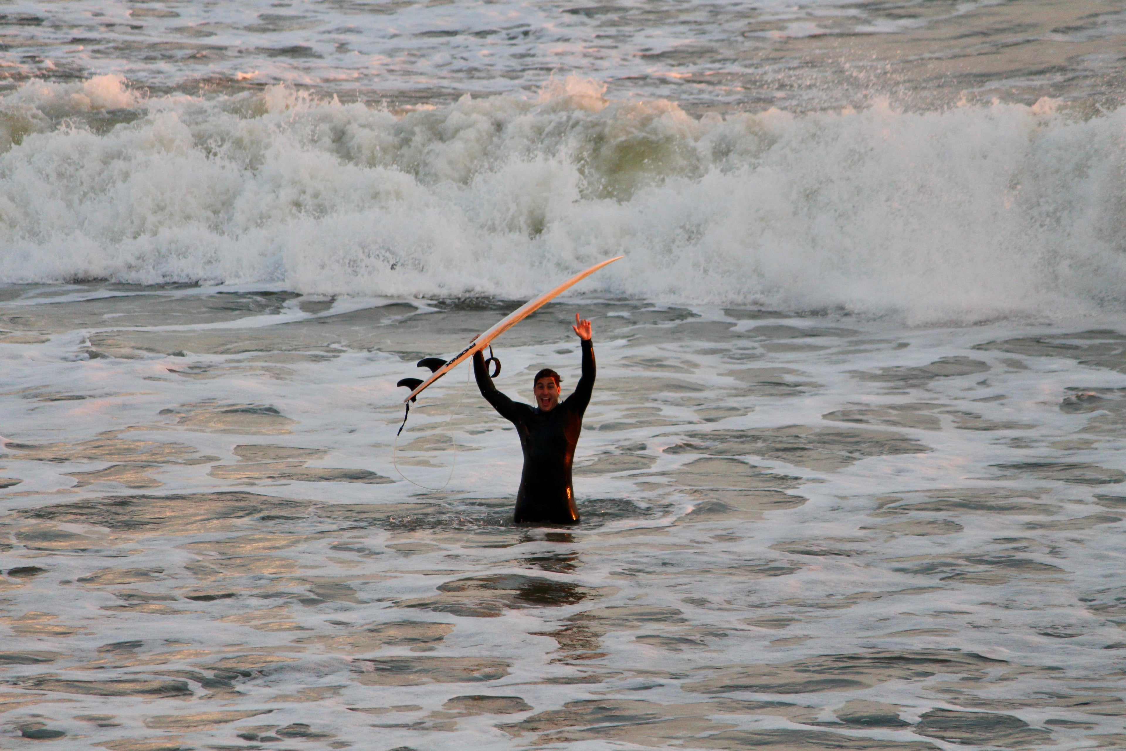 Los mejores destinos para surfear en California
