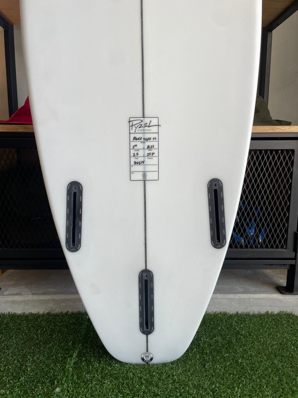 5’10 PYZEL POWER TIGER XL